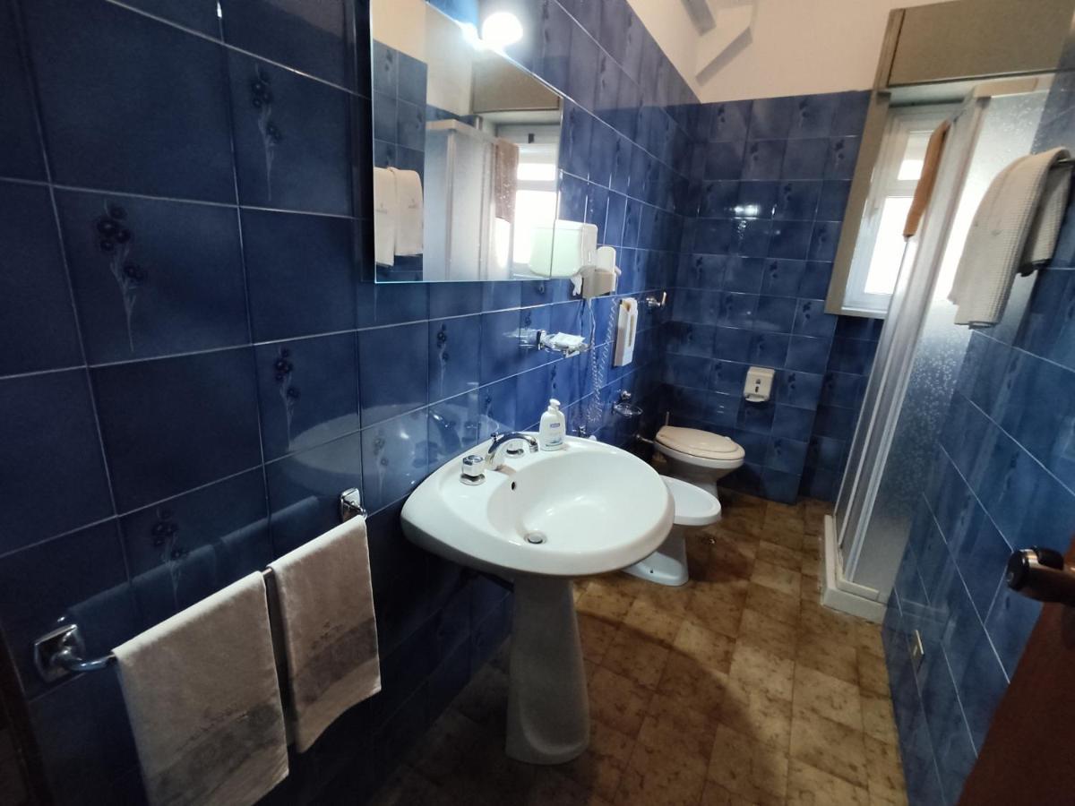 Hotel Il Dollaro Villa San Giovanni Extérieur photo