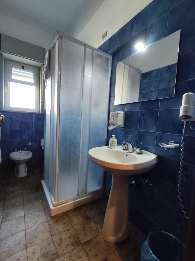Hotel Il Dollaro Villa San Giovanni Extérieur photo